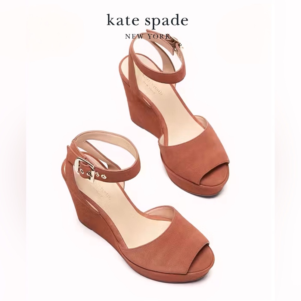 Kate Spade
Key Lime Suede Wedge Sandals